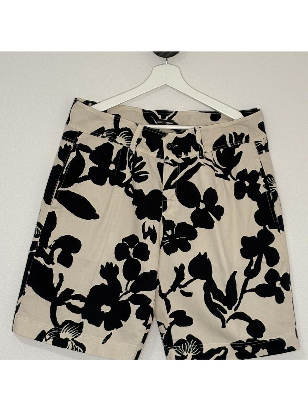 Dolce & Gabbana Black and White Floral Print Shorts Large